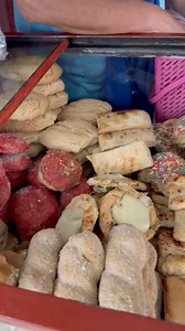 279K views · 2.6K reactions | El tradicional pan 縷 fruta de horno de Yuriria | Luis Hernández | Facebook