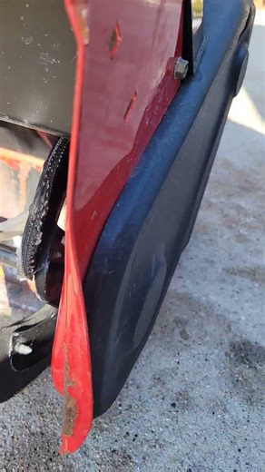 Curbfind Free Yard Machines 123cc 4 stroke snowblower first look