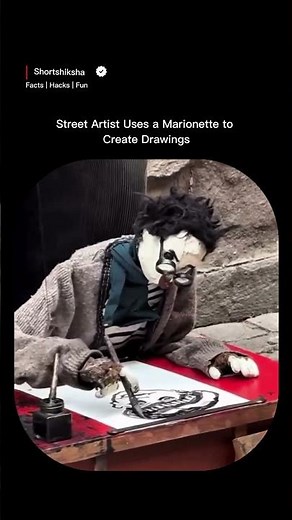 Puppet That Draws Art 🎭✍️ | Real Marionette Street Artist