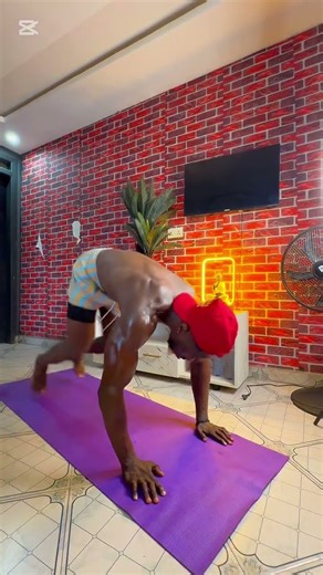 Abbs at home made easy with these effective exercises.no equipment needed #letsgo