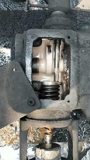 Plunger pump mechanism