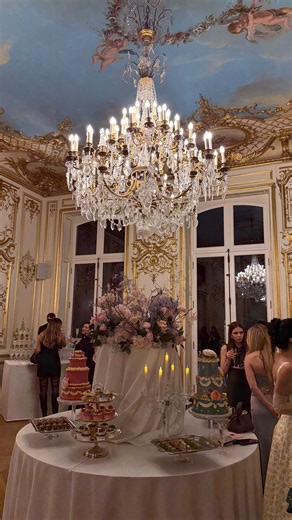 Inès Bombshell🎀 | I love being too much | Instagram