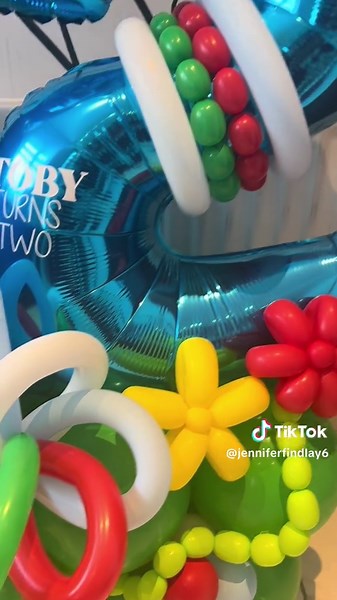 Iggle Piggle Balloon Bouquet for a 2nd Birthday