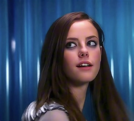 Emotional Moments with JJ in Skins