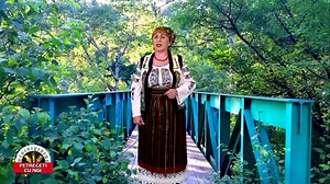 Maria Panov - Tinerete, floare rara - videoclip realizat in studioul virtual Petreceti cu noi - INEDIT TV, daca doriti sa participati la emisiunea noastra ne puteti contacta la 0761497662 - realizator Octavian Sandu. | Petreceti cu noi - Inedit TV