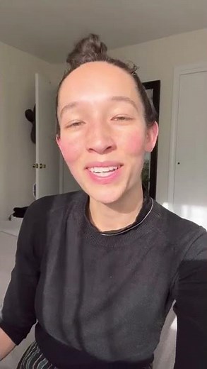 How to use Dermalactives 7 in 1 LED therapy mask