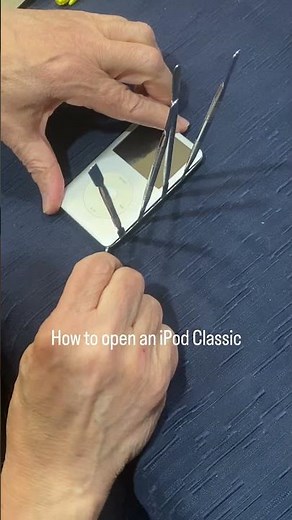 How to easily open an iPod classic