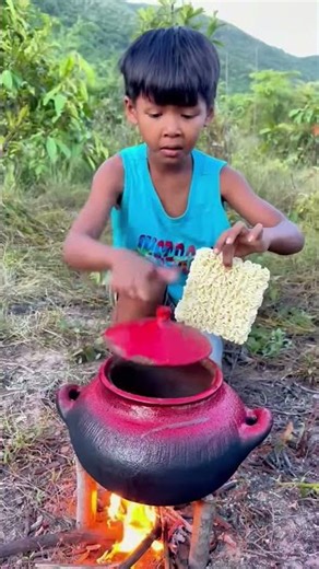 Survival Skills: SMART idea and USEFUL with single mom #bushcraft #camping #outdoors #useful #idea