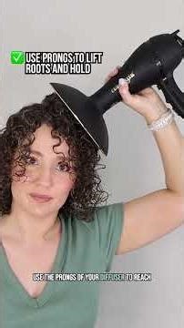 How to Diffuse Your Roots for More Volume & Root Curl