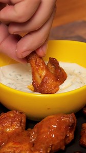 4.6M views · 215K reactions | Alitas búfalo chipotle en el air fryer  | Munchies Lab | Facebook