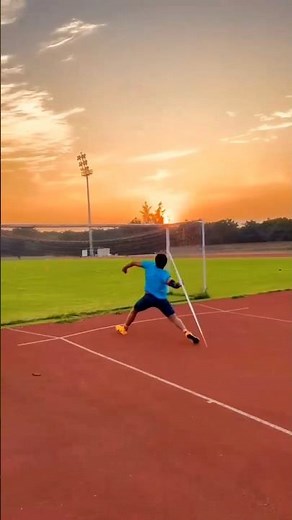 Perfecting the Standing Javelin Throw | Slow Motion Release Breakdown#javelinthrow #javelin