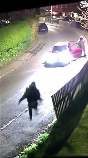 Men in hazmat suits chase wrong victim with machetes after mistaken identity