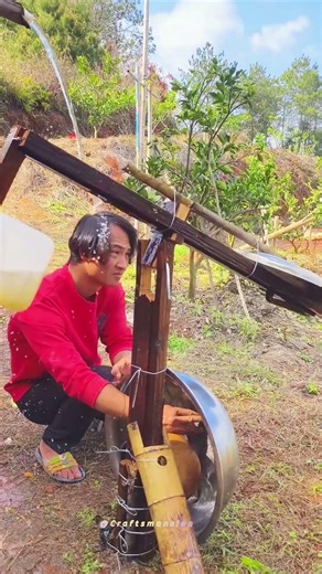 Innovative DIY Hydro-Powered Water Wheel for Rural Irrigation