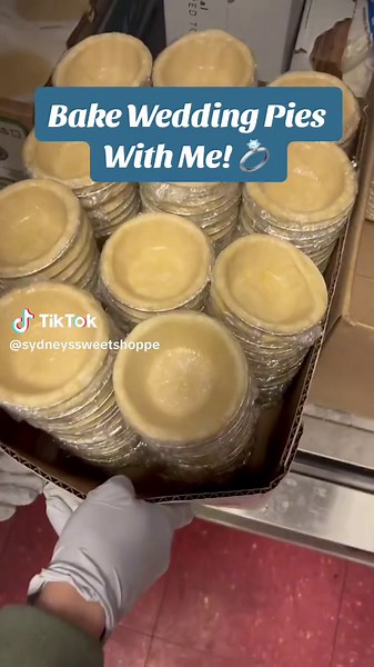 LETS BAKE SOME WEDDING PIES FOR THE PIE LOVERS! #piegirl #pie #pieshop #bakery #localintucson #womenownedbusiness #dessert #freshpie #baker #wedding #love