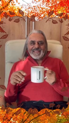 Penelope Moore on Instagram: "Johnny Mathis wishing everyone a Happy Holiday season on Thanksgiving…reposted from his Facebook page #johnnymathis #johnnymathismusic #johnnymathisfans #johnnymathissongs #johnnymathischristmas"