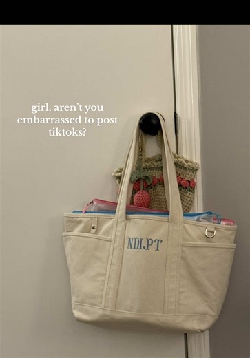 It’s a blast to share my crafts, life, and recipes on here🤍 It would be a dream to keep receiving PR to share with you all and friends and family! #fyp #foryoupage #coffeetiktok #craft #teacher