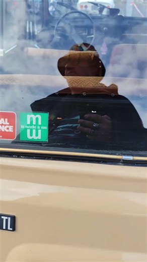 Renault 4 L au salon Périgueux auto rétro a Périgueux #automobile