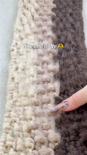 Making chunky knit fluffy is easy with the right tool 😉 #knitting #process #asmr #fiberart