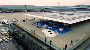 ZRH-Passagiere aufgepasst! Neu erhalten alle Flugpassagiere mit gültiger Bordkarte am Abflugs- und Ankunftstag einen Gratiseintritt auf die Zuschauerterrasse B am Flughafen Zürich: https://goo.gl/eH8zq1 ZRH_Events | Flughafen Zürich