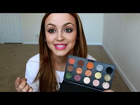 My top 10 MAC Eyeshadows!