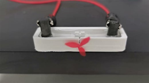 Liquid metal paddle motor demonstration | John Morehead