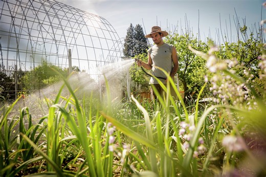 It’s still winter. So why is California facing 100-degree heat?