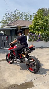 73K views · 2.3K reactions | The exhaust sound of the Austin racing full system #AustinRacing #ducati #ducatisevice #motorcycleservice #limitless #limitlessspeedup | Limitless Speed Up | Facebook