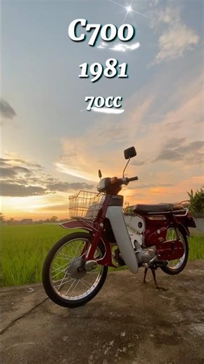 Senja menyelimuti c700 #classik #supercubc700 #cinematic #madeinjapan #originalclassic #original