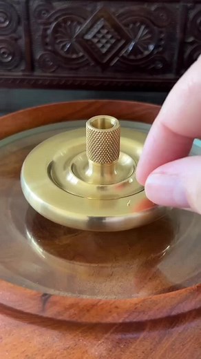 Smallest spinning top in the world!! Picked up this little fella from AWCMachine. And no it’s not a nose stud ring thingy haha #miniature #miniatures #spinningtop #tiny #minitoys #fidget