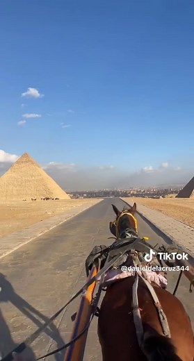 Explora las Pirámides de Egipto: Un Viaje Inigualable