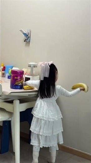 Brother's Day Prank: Younger Sis vs Elder Bro