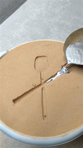 Casting BBQ Tools Cross in Aluminum - GRILL MASTER