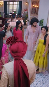 Jaane Anjaane Hum Mile Meet Reet, a fearless journalist caught in the complex web of an ‘atta-satta’ marriage. Facing family secrets and societal pressures, she courageously fights for justice and love while navigating her challenging marital life. Don’t miss this powerful journey of resilience and passion! 📺 Watch Reet’s story unfold from Monday to Friday on Zee TV HD. Sky UK Channel No. 707 | Sky Glass Channel No. 714 | Virgin Media Channel No. 809 | BT Channel No. 394 Catch up on Zee5: https