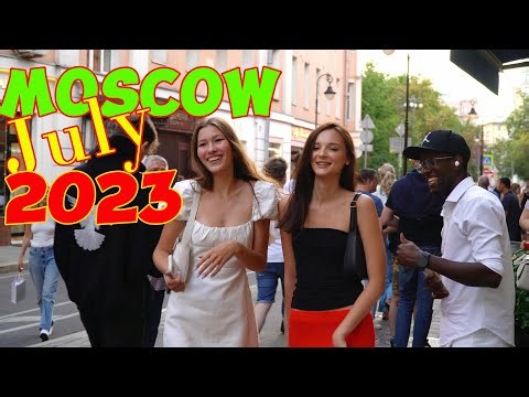 🔥Amazing street in Moscow❤️ July 2023, walking through the rich district of Moscow. Malaya Bronnaya