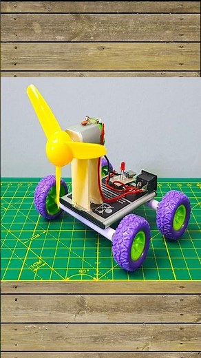 Homemade 3V Propeller Car – Super Fun DIY! 🚀🔧