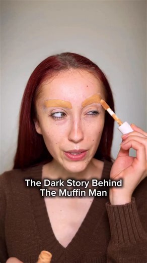 ALEX🪞🫧 on Instagram: "Do you know the muffin man?! 😱 Well, let’s find out while I do this Gingerbread Skull makeup look!! 😍💀🤎🍬 products used: @ttdeyeofficial Colored Contact Lens @elmersproducts glue stick @wetnwildbeauty photo focus loose setting powder @elfcosmetics hydrating camo concealer @physiciansformula butter bronzer @morphebrushes contour stick, nude ambition palette, and brushes @ucanbemakeup athena palette @alicrown_beauty fox lashes #mysterystory #gingerbreadman #gingerbreadm