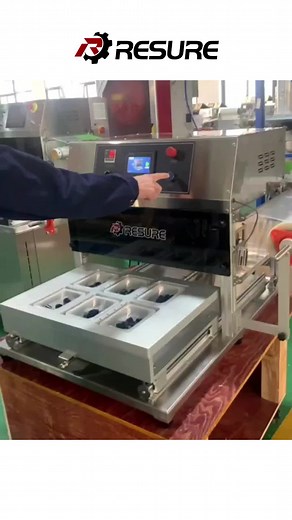 🍽️✨ Experience Innovation on Your Tabletop! Introducing our tabletop tray packing machine, effortlessly sealing six meal trays in one go. Elevate your packaging game with ease and convenience! 🚀📦 #traysealer #trayparker #foodtray