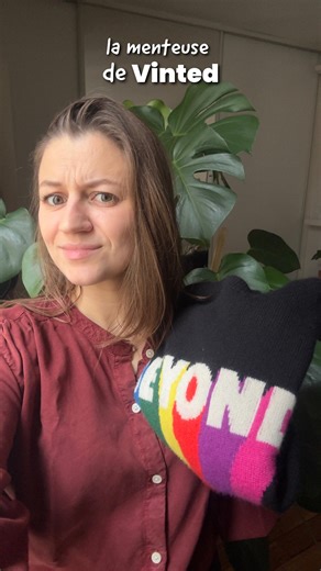 Daph 🍋 🌍 on Instagram: "Ma première mauvaise expérience sur Vinted 🤡 Genre vraiment la première fois qu’on se moque vraiment de toi comme ça mais en tant que reine des pinces j’ai demandé mon remboursement 🤠 Conclusion : ça sert à rien d’essayer de truander sur Vinted, il vaut mieux jouer l’honnêteté je pense quitte à mettre moins cher une pièce qui est abîmée mais réparable 🙏🏽 #vintedfrance #vintedfr #secondemain #zerodechet"