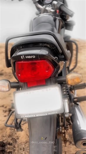 𝑺 𝑨 𝑫 𝑫 𝑼 🦅 on Instagram: "Tu geli tar geli 🦅✨ @itz_saddu_3342 . . . . . . . . #splendar #hfdulexlovers #explorepage✨ #sadduscinematix #viralvideos"