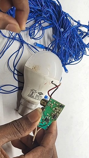 9.1M views · 4.7K reactions | Jhalar Light Repair ✅ #reels #narottamelectronics #jhalarrepair #diwalilight #repair #diwalilightrepair #diwalidecorations #ledlightrepair #ledlight | Narottam Electronics | Facebook