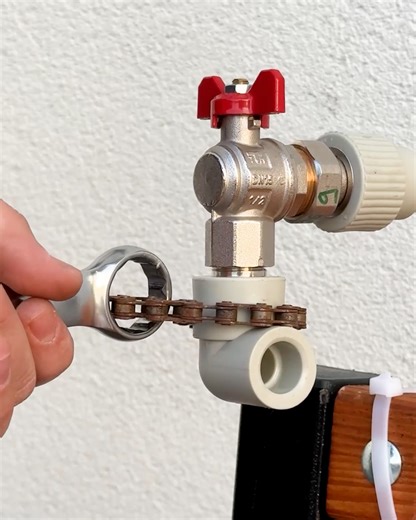 Bicycle chain trick | Magic Hands Creations