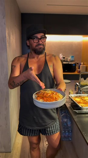 Chicken Parm 🍝🥘🥫#azis #азис #chickenparm #american | chicken parm