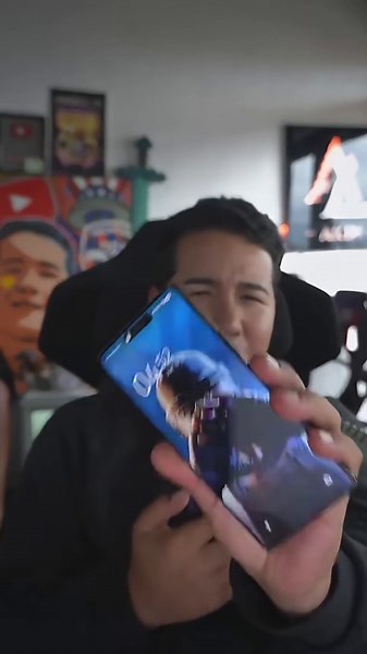 Me regalaron este Android 🤖 #unboxing #android #ia