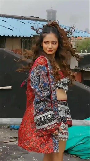 Anushka Sen Dance With Song ‎⁨‪@SolankiPop‬ #anushkasen #anushka #dance #song #shorts #bollywood