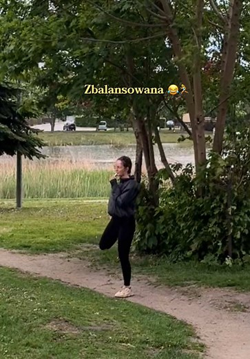 W życiu najważniejszy jest balans 😂🏃‍♀️🔥 #bieganie #rozgrzewkaprzedbieganiem