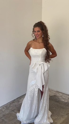 So easy to fall in love with this dress 🤍✨ Which color is your favorite? #AvaPresley #Prom2026 #PromDress #FormalDress #PromLook