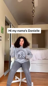 Urlebird · A curly hair 👩🏻‍🦱 creator