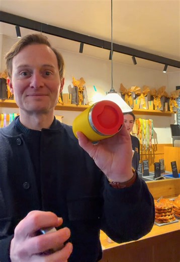 Grab & go… Blink and you’ll miss it! 2in1 🤯 Bottlecup - your reusable water bottle AND detachable… Coffee cup, with hidden lid 👏 Carry less. Enjoy more. You’re always ready to-go! Bottlecup is made from stainless steel and food grade silicone. Lead-free. Double wall vacuum insulated cup AND bottle to keep drinks hot or cold for longer! Silicone cup lid for easy sipping on the go. Similar to a takeaway cup lid. Bottle is 530ml or 18.65oz. Cup is 360ml or 12.65oz. Hey I’m Mark 👋 and alongside m