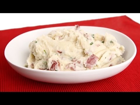 Red Skin Mashed Potatoes Recipe - Laura Vitale - Laura in the Kitchen Episode 677
