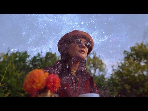 Big Thief - Words (Official Video)